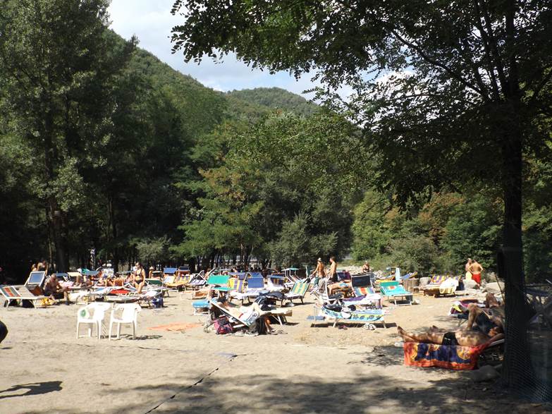  Image name: Image11.jpg 
 width: 783 pixel 
 height: 587 pixel 
 Size: 139708 bytes 
 Click to enlarge 